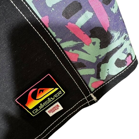 Quiksilver x Stranger Thing Men Size 40 Original Arch 1986 Board Shorts 18” NWT - Picture 7 of 12